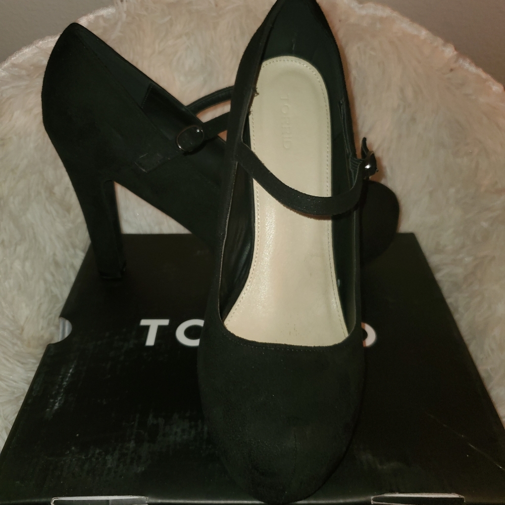 Shoes (heels)